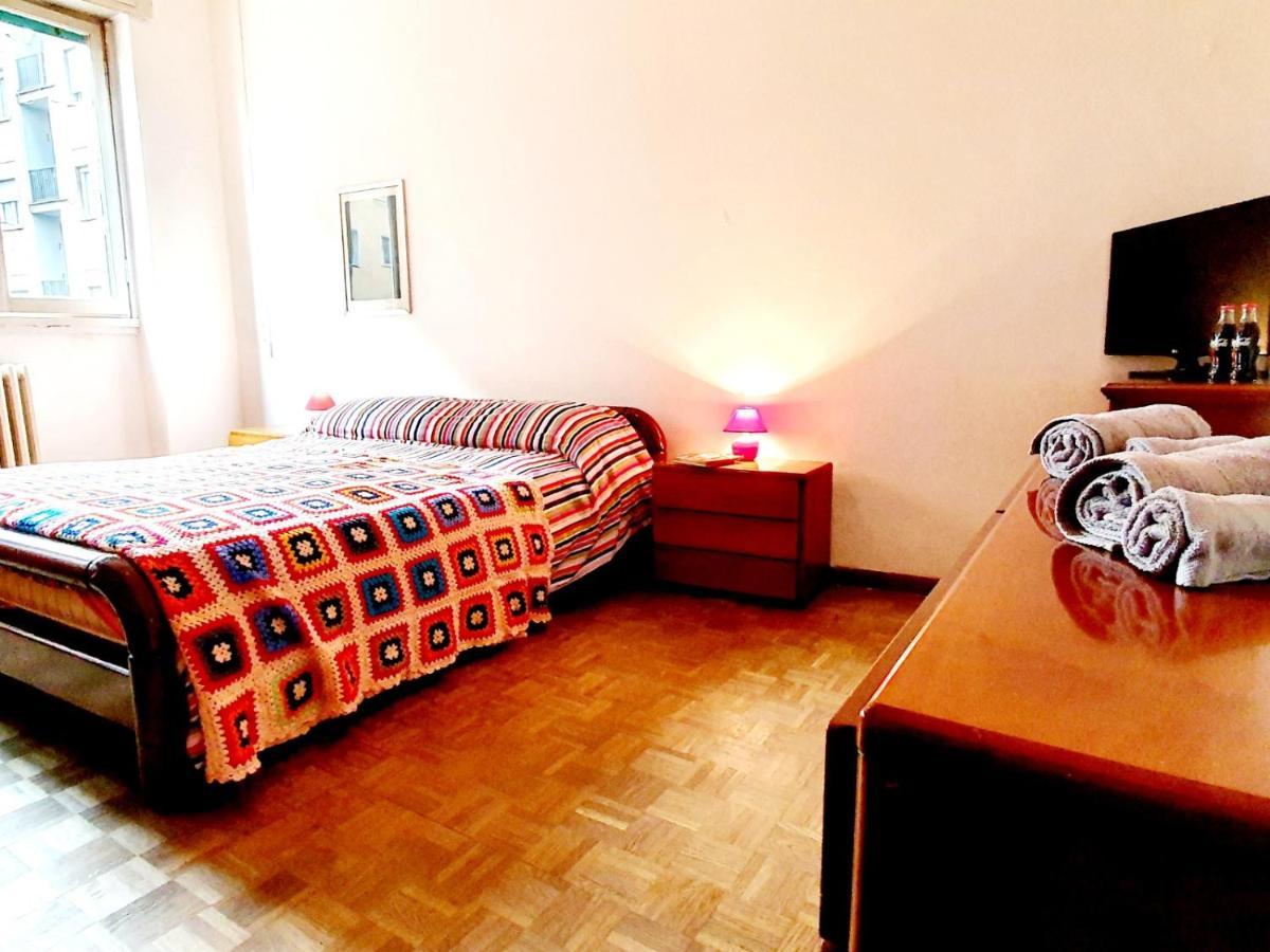 Lessona House Apartment Milan Bagian luar foto